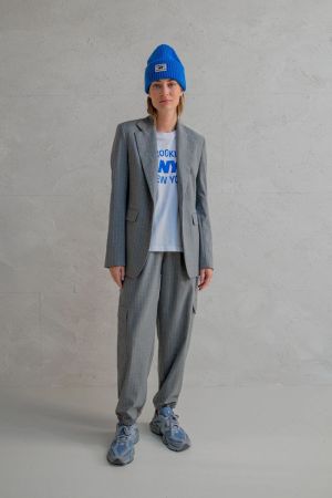 Grey Mel.