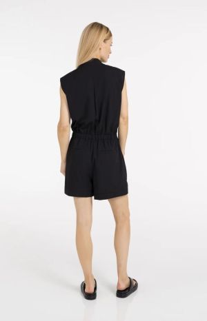 00001 BLACK