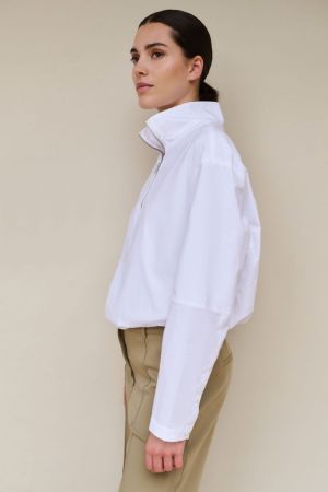 00000 PURE WHIT