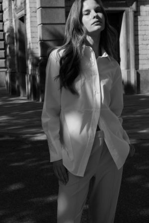 00000 PURE WHIT
