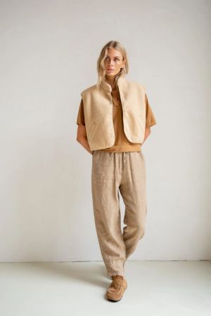 beige 36