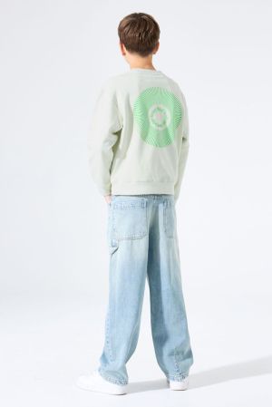 Milky green 672